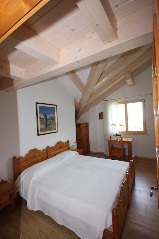 Cortalta Mountain Lodge Fai della Paganella Kamer foto